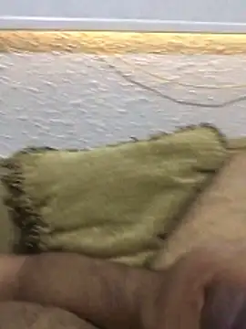 Snapshot of Yassesexy chatting on December 4, 6:34 am Yassesexy online show from December 4, 6:34 am