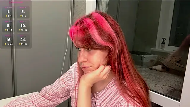 Snapshot of FawnDubler chatting on October 27, 5:36 pm FawnDubler online show from October 27, 5:36 pm