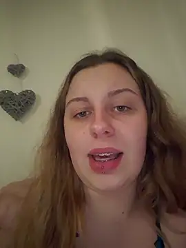 Brutal brunettexx online show from October 3, 2:26 am