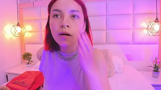 Megane whitte online show from November 19, 7:58 pm