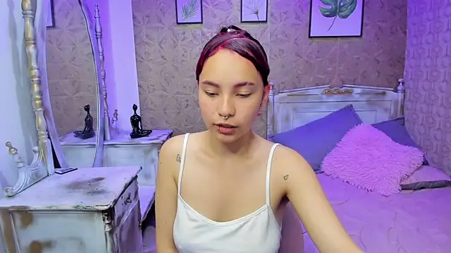 Megane whitte online show from January 10, 2:29 am