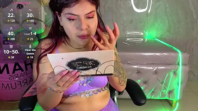 draviana a  online show from February 22, 3:09 am