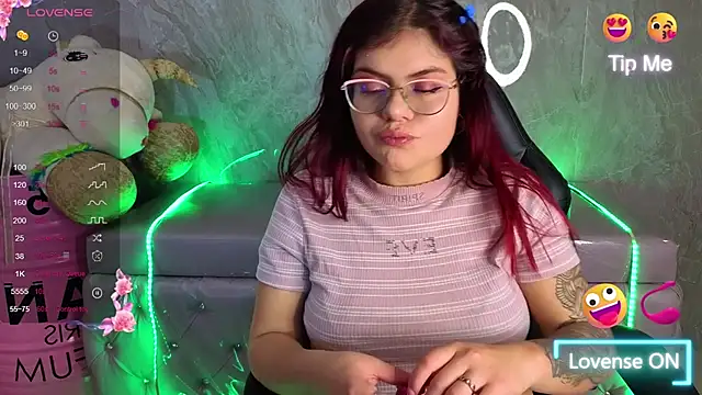 draviana a  online show from February 10, 3:05 am