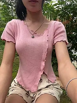 Snapshot of -mayhan11 chatting on June 28, 12:28 am -mayhan11 online show from June 28, 12:28 am