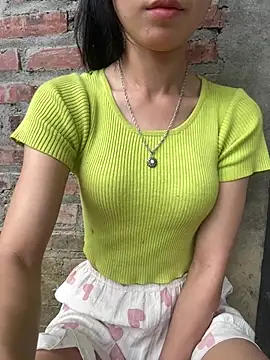 Snapshot of -mayhan11 chatting on July 7, 9:35 am -mayhan11 online show from July 7, 9:35 am