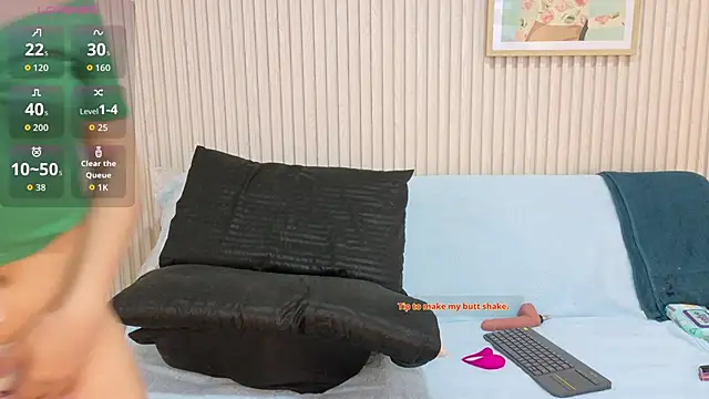 Abrilmirren online show from November 1, 11:15 am