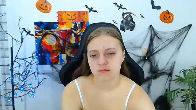 ArinaBelle online show from October 23, 2:43 am