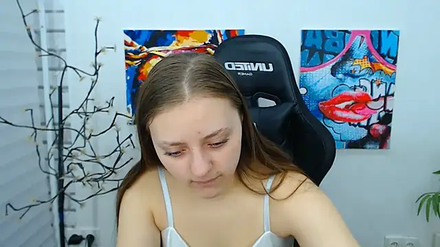 ArinaBelle online show from November 17, 1:09 am