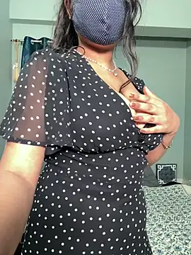 Lisa afreen online show from May 8, 2:21 pm