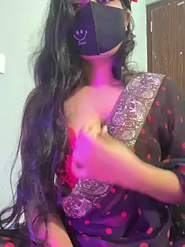 Snapshot of Lisa_afreen chatting on October 13, 3:24 pm Lisa afreen online show from October 13, 3:24 pm