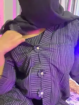 Lisa afreen online show from October 25, 5:46 pm