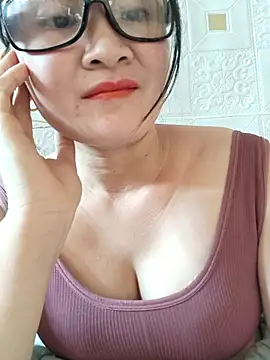 Paul-paul11 online show from December 15, 9:04 am