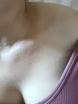 Snapshot of Paul-paul11 chatting on December 4, 2:21 am Paul-paul11 online show from December 4, 2:21 am