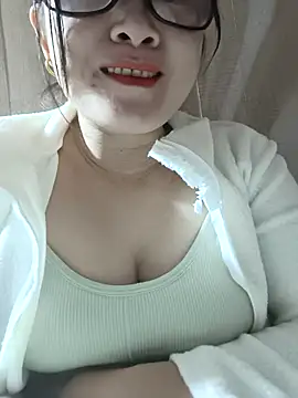 Snapshot of Paul-paul11 chatting on December 1, 12:17 pm Paul-paul11 online show from December 1, 12:17 pm