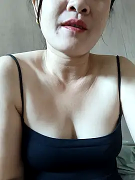 Snapshot of Paul-paul11 chatting on November 6, 12:36 am Paul-paul11 online show from November 6, 12:36 am