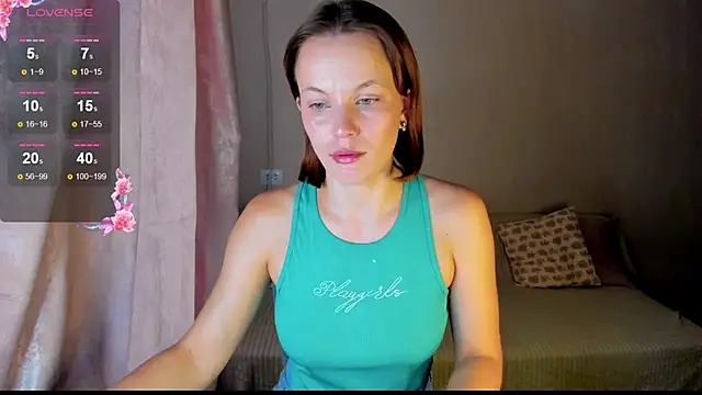 Snapshot of EvaCordy chatting on September 26, 1:40 pm EvaCordy online show from September 26, 1:40 pm