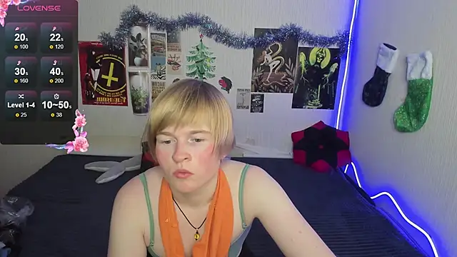 Snapshot of Cattie_w_ chatting on January 9, 1:12 am Cattie w online show from January 9, 1:12 am