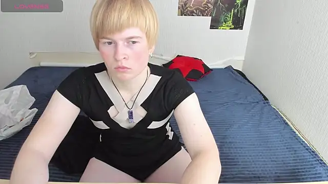 Snapshot of Cattie_w_ chatting on November 8, 1:09 am Cattie w online show from November 8, 1:09 am