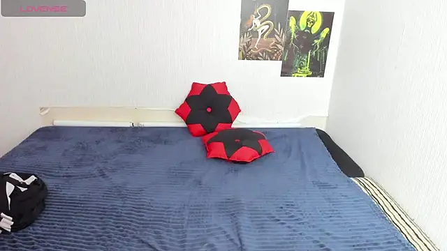 Snapshot of Cattie_w_ chatting on November 5, 1:42 am Cattie w online show from November 5, 1:42 am