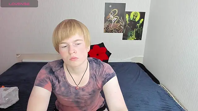 Snapshot of Cattie_w_ chatting on November 7, 1:10 am Cattie w online show from November 7, 1:10 am