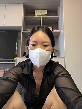 POS001 online show from April 8, 5:31 am