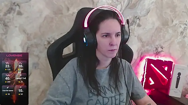 Irwi Tomboy online show from April 14, 12:21 pm