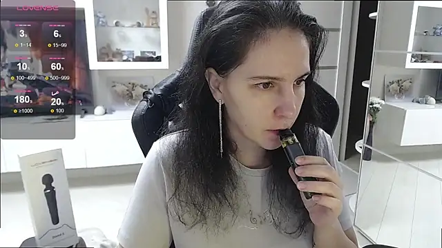 Irwi Tomboy online show from November 6, 12:09 pm