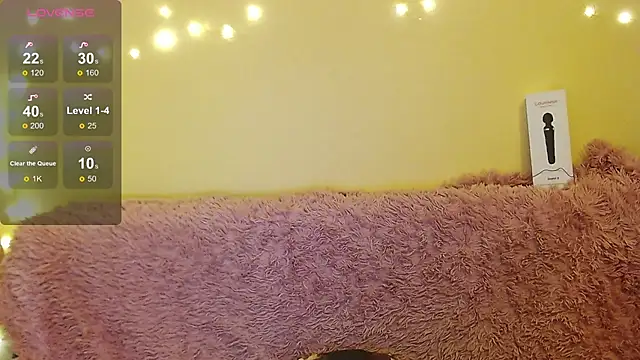 Irwi Tomboy online show from November 21, 1:43 pm