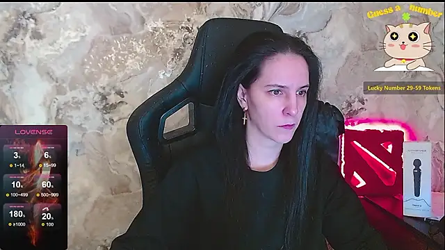 Irwi Tomboy online show from March 9, 1:14 pm