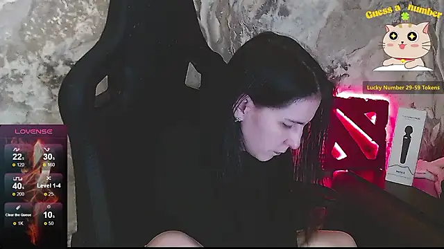 Irwi Tomboy online show from March 12, 8:24 pm