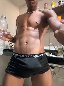 Jronlinejr-05 online show from October 26, 5:02 pm