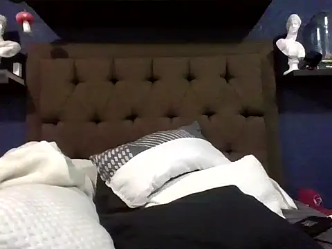 sad fucking boy online show from October 5, 7:21 am