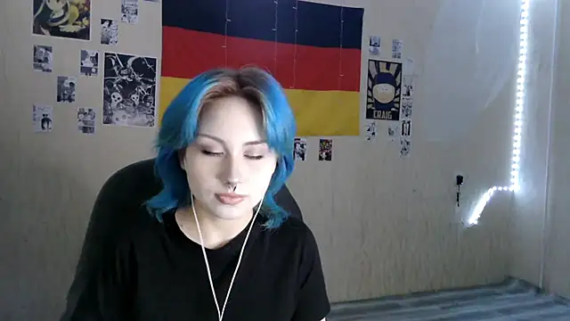 LeisaHopperstad online show from January 18, 5:05 pm