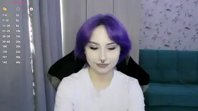 Snapshot of LeisaHopperstad chatting on June 13, 12:47 pm LeisaHopperstad online show from June 13, 12:47 pm