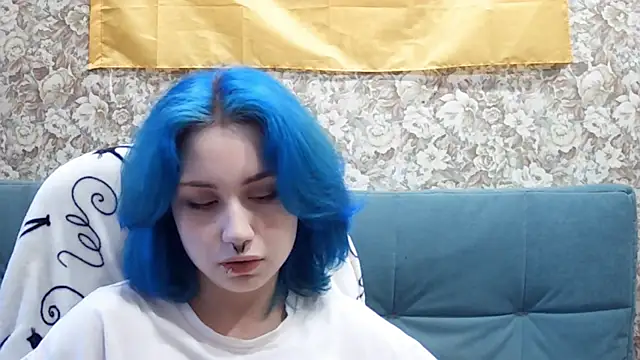 LeisaHopperstad online show from September 26, 8:10 am