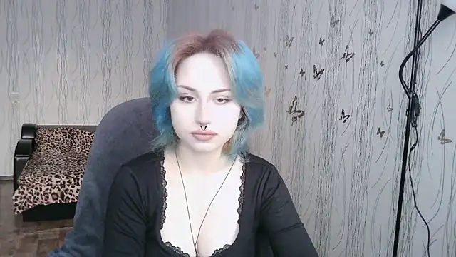 LeisaHopperstad online show from March 14, 2:12 pm