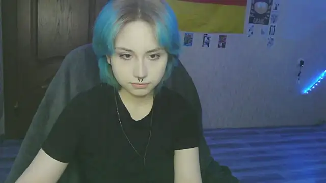 LeisaHopperstad online show from February 17, 2:14 pm