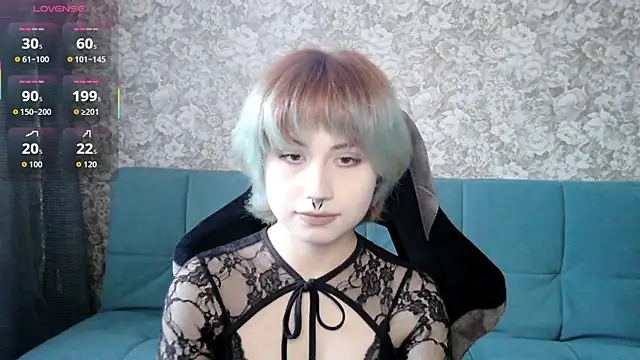 Snapshot of LeisaHopperstad chatting on April 28, 12:09 pm LeisaHopperstad online show from April 28, 12:09 pm