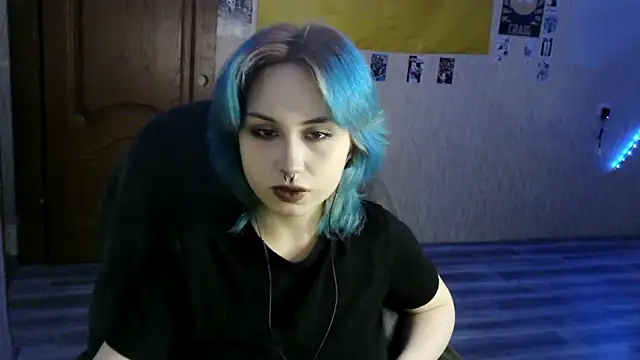 LeisaHopperstad online show from February 10, 2:16 pm