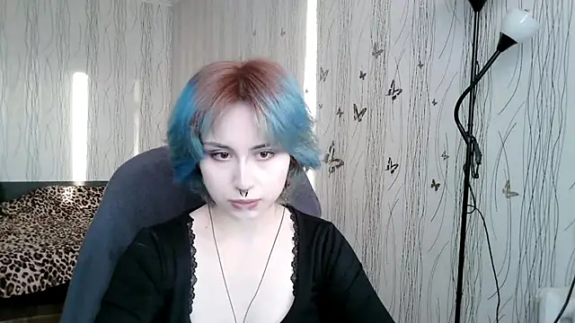 LeisaHopperstad online show from March 23, 2:28 pm