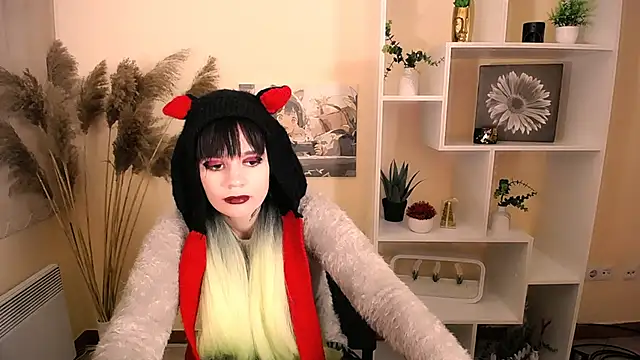 Snapshot of Dream_Caster_ chatting on September 28, 12:56 pm Dream Caster online show from September 28, 12:56 pm