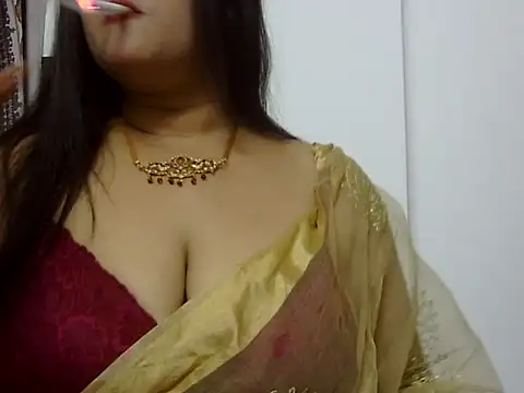 aarohee9 online show from March 7, 5:47 am