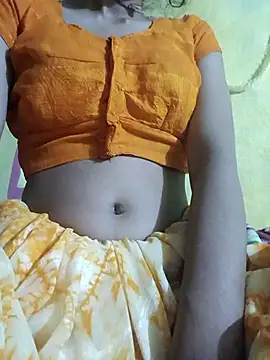 Snapshot of misskomal97 chatting on October 11, 6:53 pm misskomal97 online show from October 11, 6:53 pm