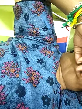 navyasree143 online show from February 11, 4:40 pm