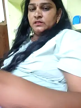 navyasree143 online show from February 24, 6:42 pm