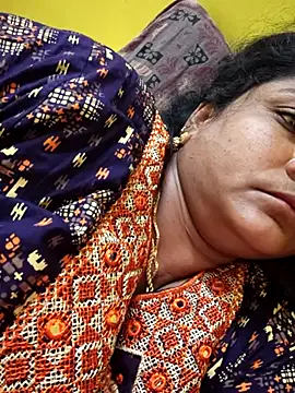 navyasree143 online show from October 20, 10:43 pm