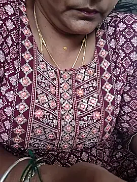 navyasree143 online show from December 2, 7:32 am