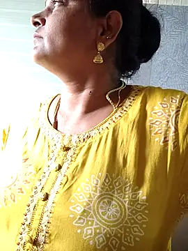 navyasree143 online show from October 27, 4:46 am