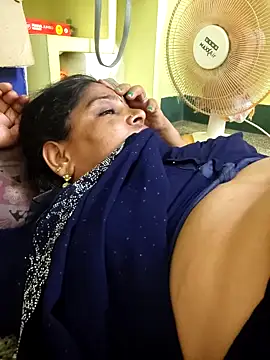 navyasree143 online show from April 14, 3:39 pm