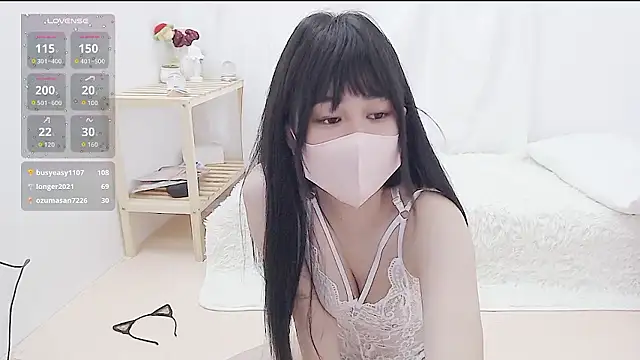 Snapshot of Moj005jp_xo98 chatting on October 24, 3:38 am Moj005jp xo98 online show from October 24, 3:38 am